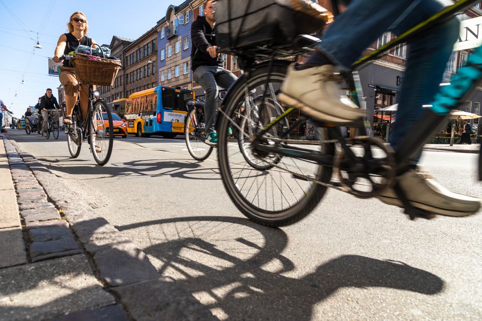 Tre gymnasier tester gratis kaffe og nye greb for at få flere unge på cykel